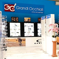 GRANDI OCCHIALI